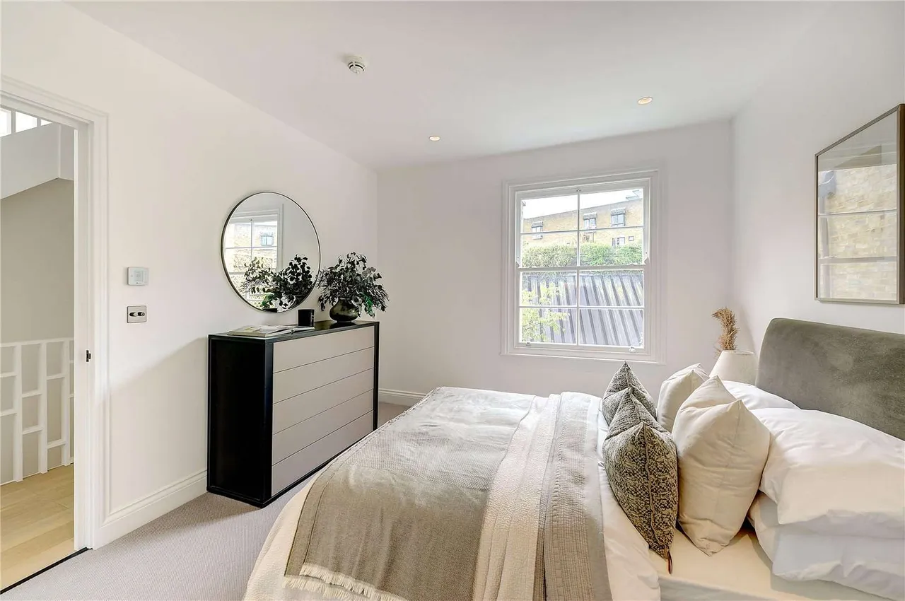 Warwick Gardens, London, W14, photo 20