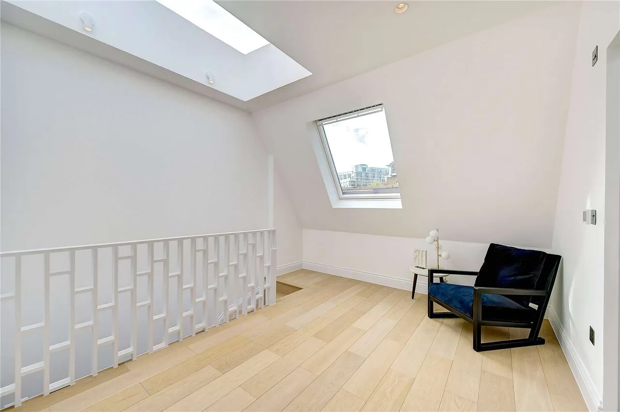 Warwick Gardens, London, W14, photo 27