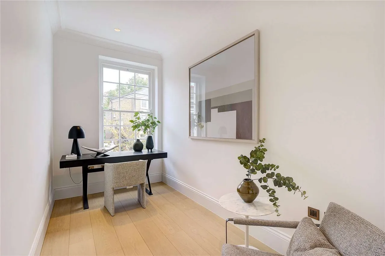 Warwick Gardens, London, W14, photo 26