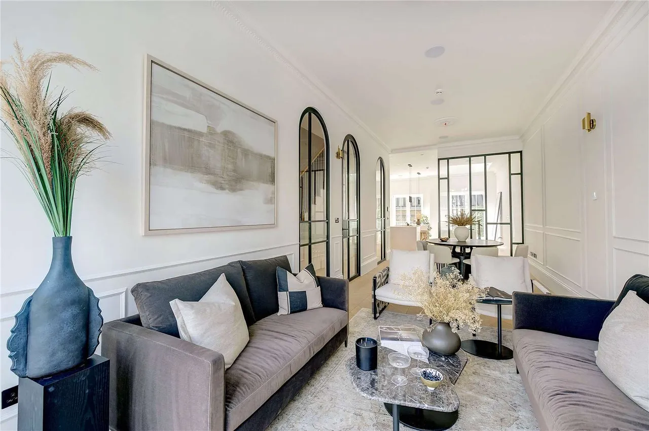 Warwick Gardens, London, W14, photo 13