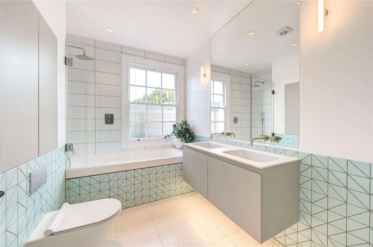 Warwick Gardens, London, W14, photo 11