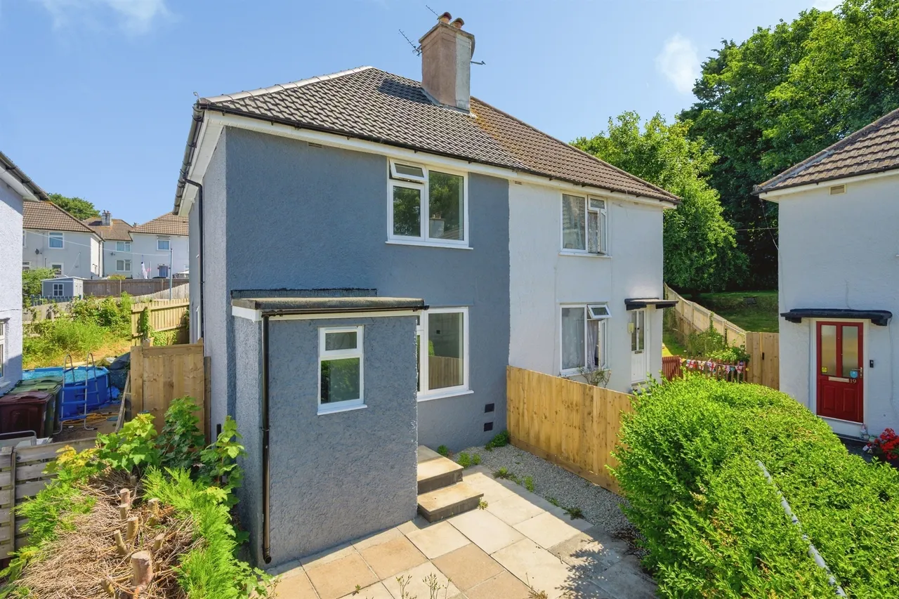 3 bed house for sale — Vinstone Way, Plymouth