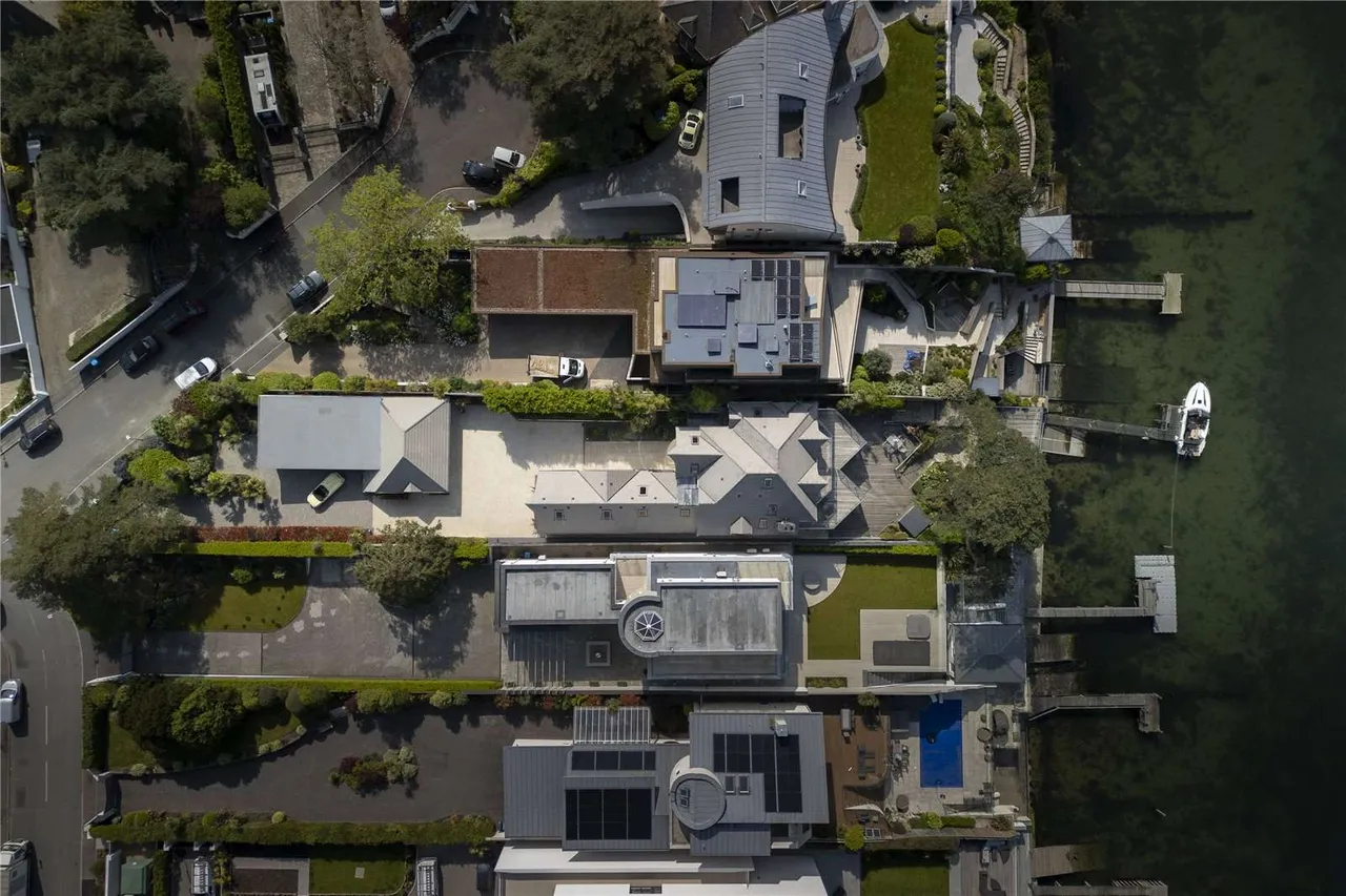 Elms Avenue, Poole, Dorset, BH14 8EF, photo 2