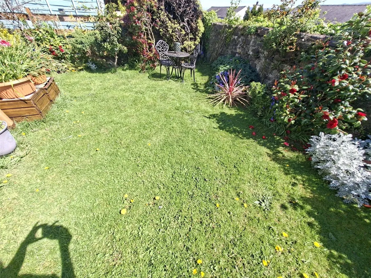 Coed Y Castell, Bangor, LL57, photo 12