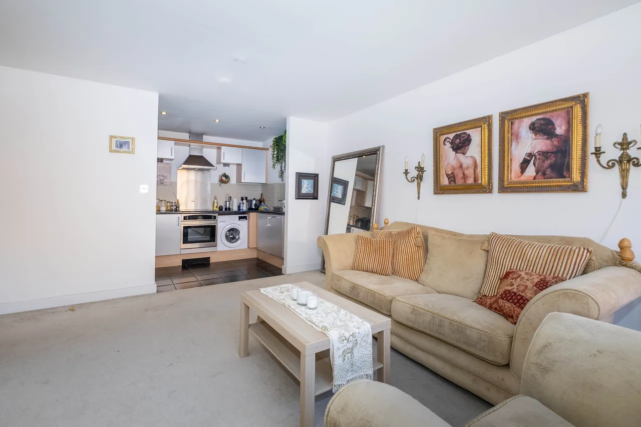 The Bittoms, Kingston Upon Thames, KT1, photo 5