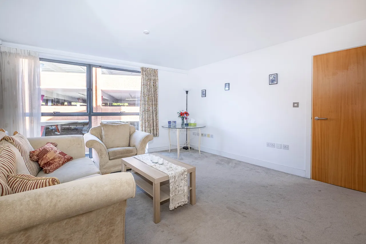The Bittoms, Kingston Upon Thames, KT1, photo 2