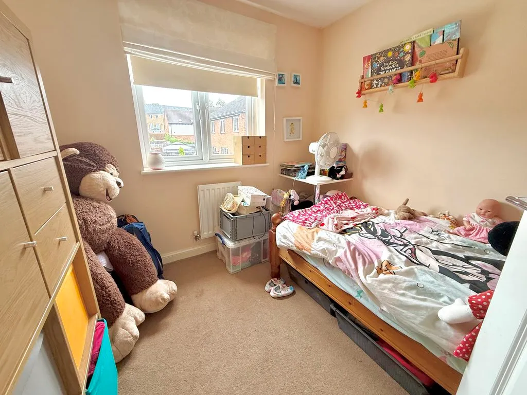 Lake View, Houghton Regis LU5 5GJ, photo 11