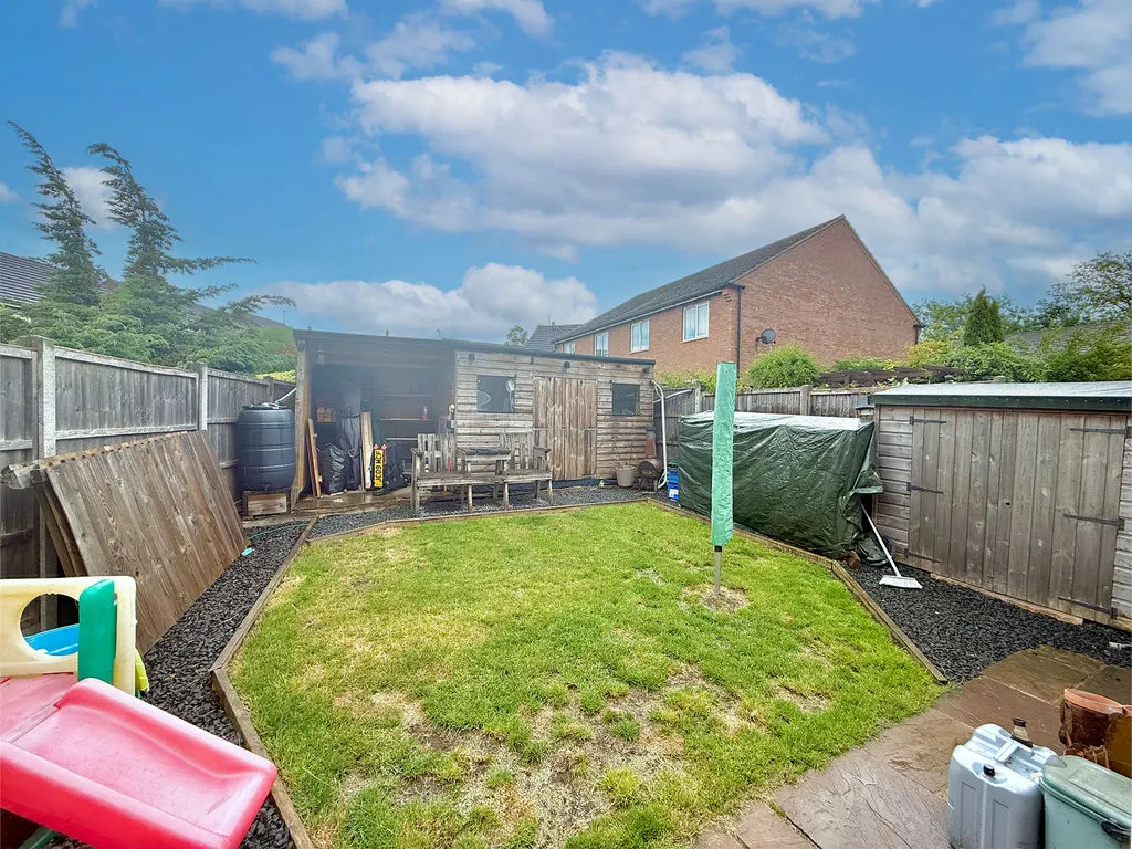 Lake View, Houghton Regis LU5 5GJ, photo 15