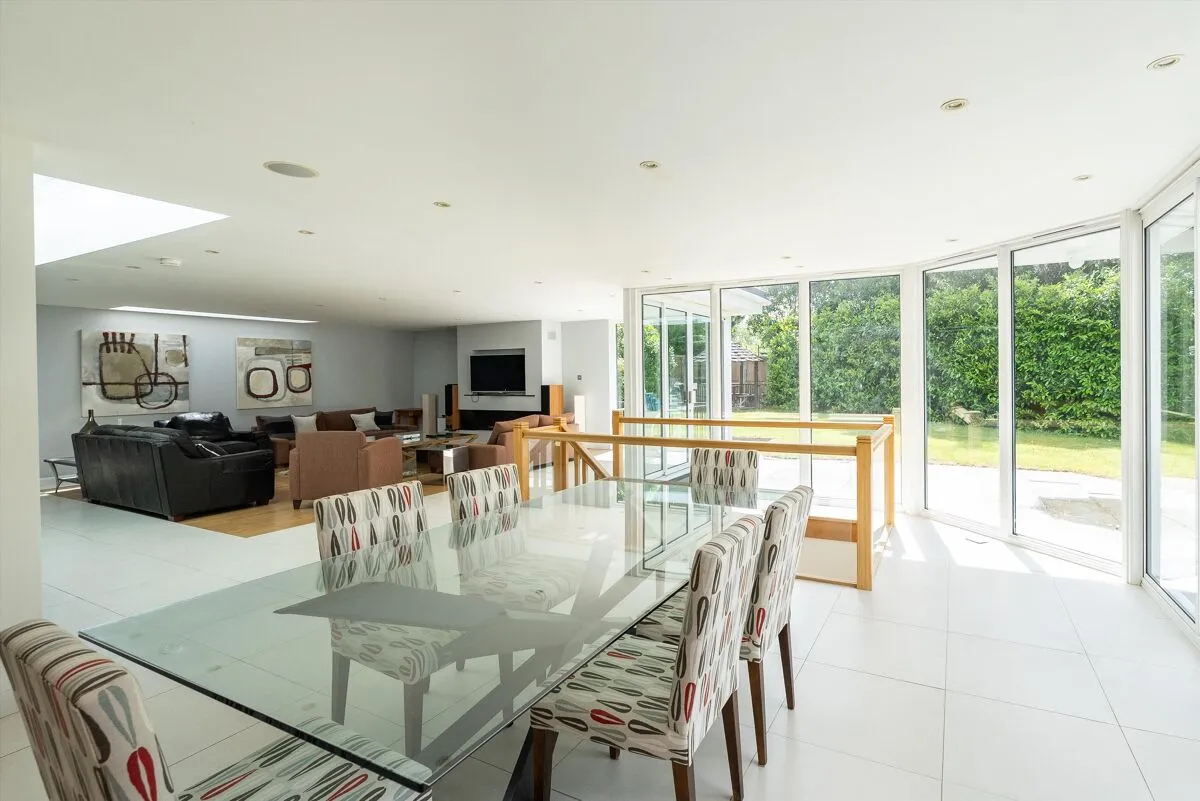 Pine Walk, Cobham, KT11, photo 5