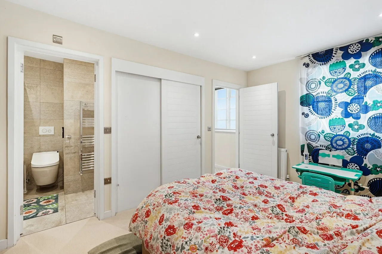 St. Georges Drive, London, SW1V, photo 12