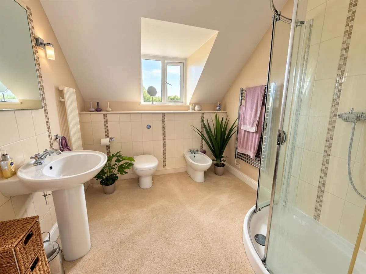 Mandalay Drive, Norton, GL2, photo 11
