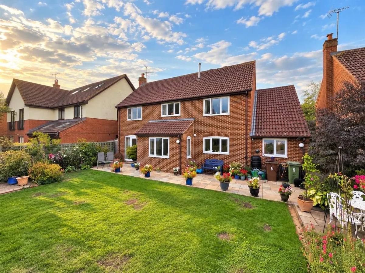 Mandalay Drive, Norton, GL2, photo 20