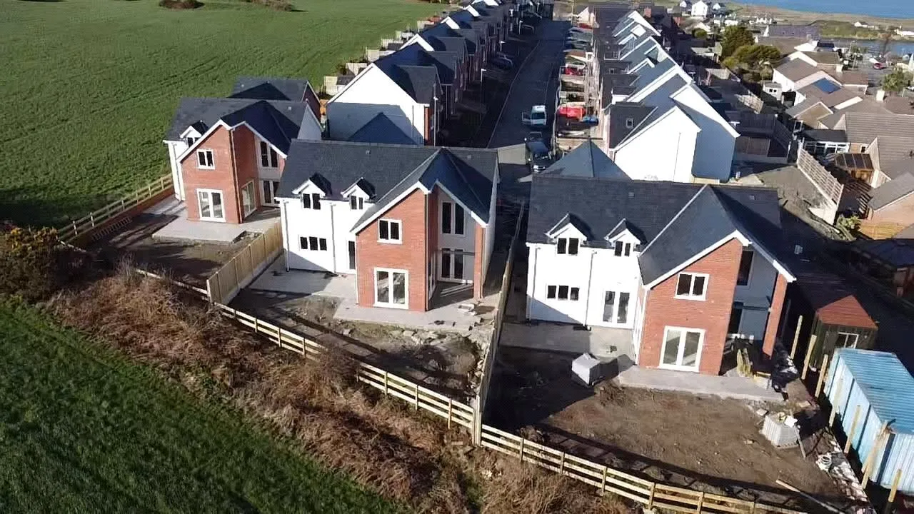 Parys Uchaf, Bull Bay, LL68, photo 15