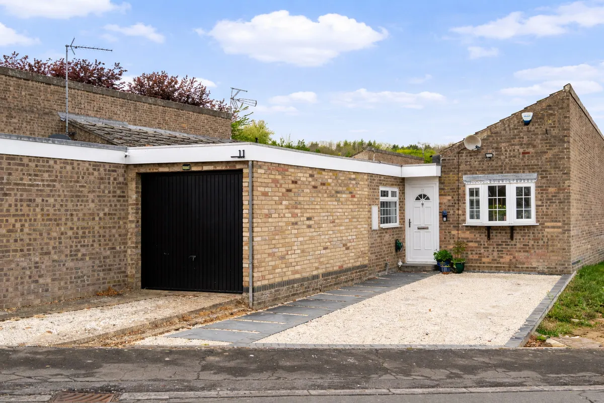 3 bed house for sale, Knaves Hill, Leighton Buzzard, LU7