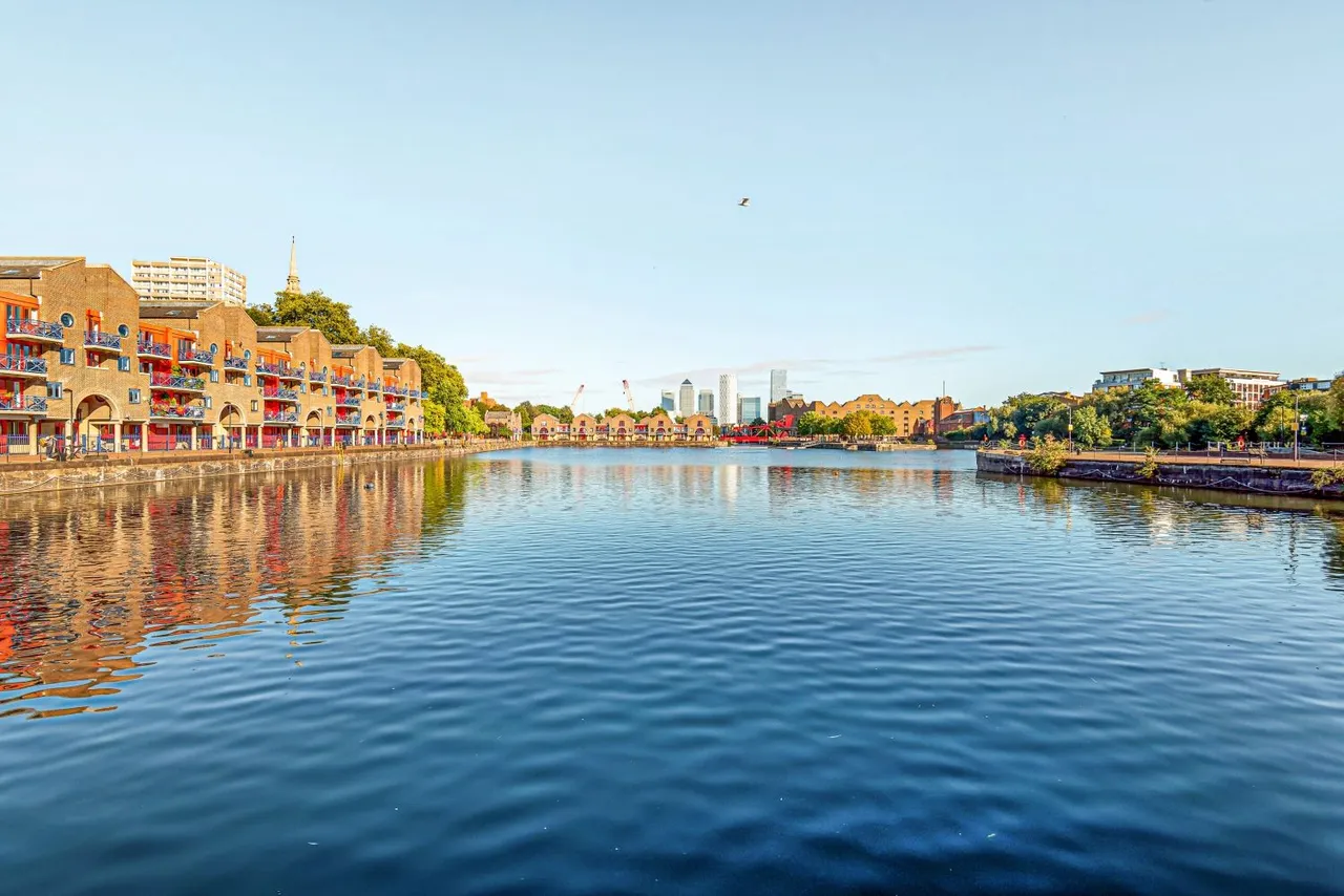 Maynards Quay, London, E1W, photo 5
