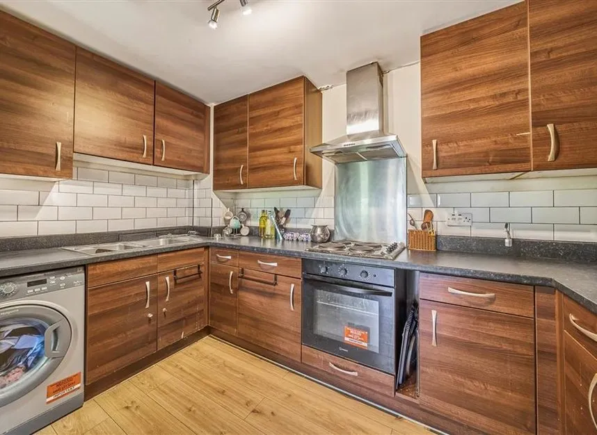 Ladywell Road, Lewisham, SE13, photo 5