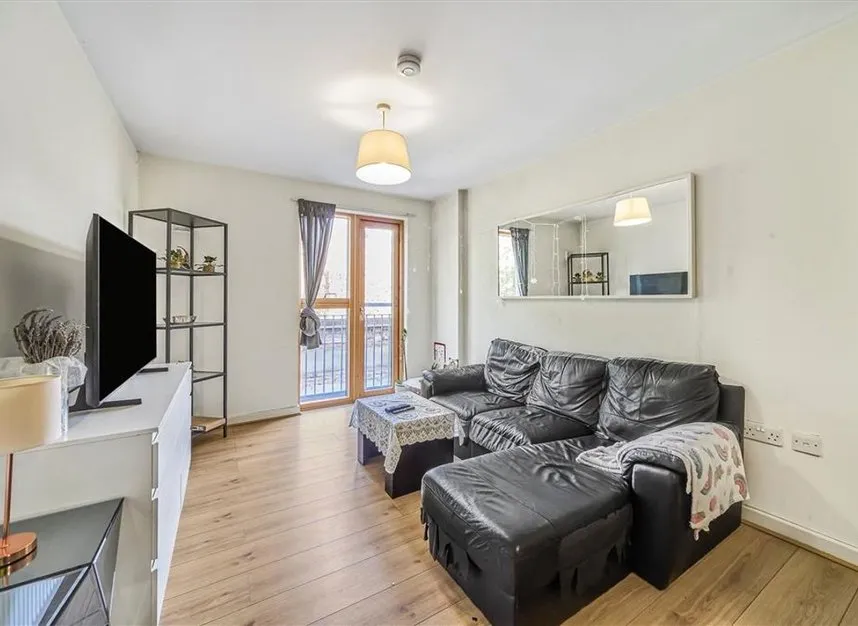 Ladywell Road, Lewisham, SE13, photo 2