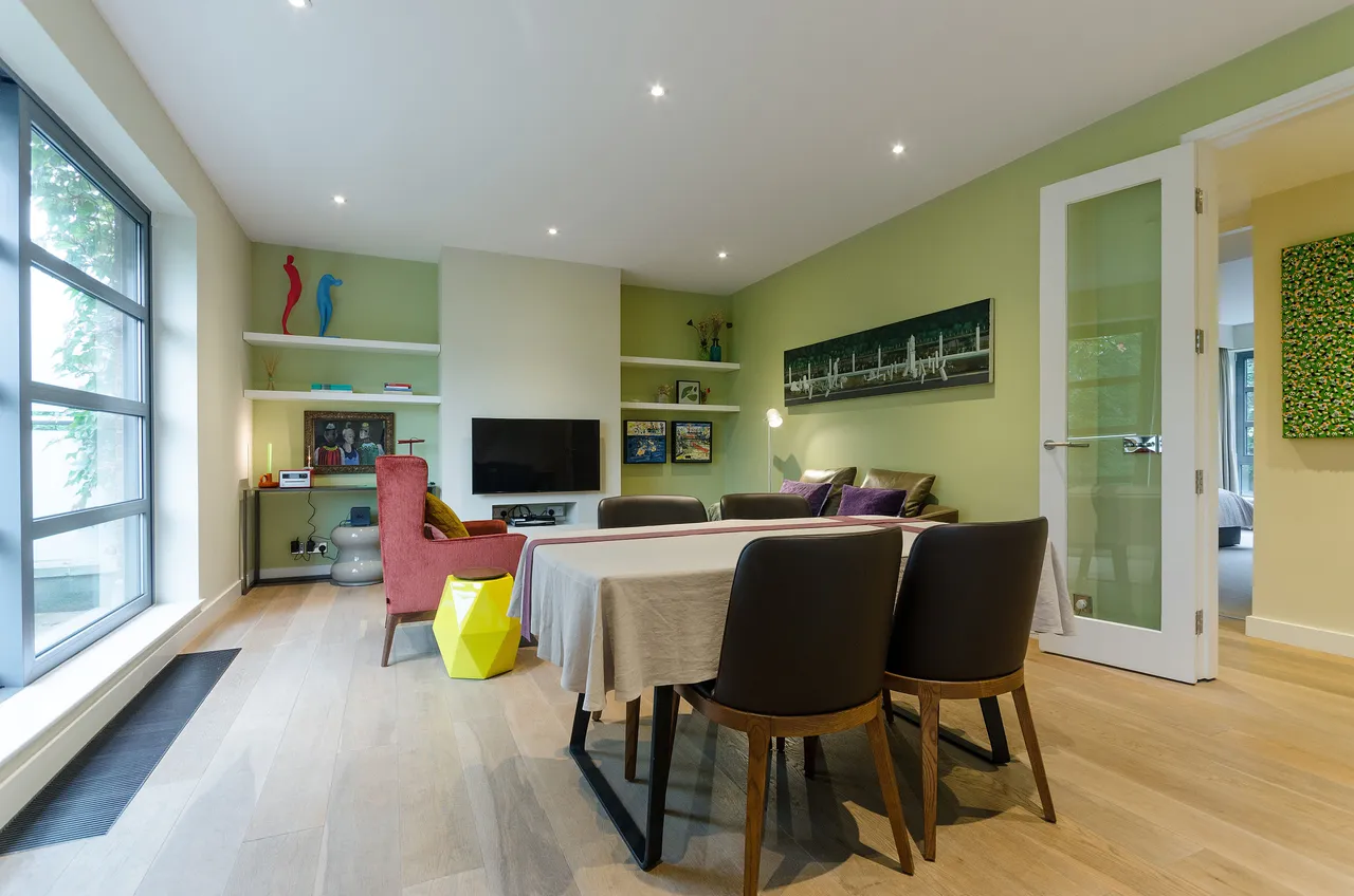 Flat 4, 142-144 Haverstock Hill, London, photo 2