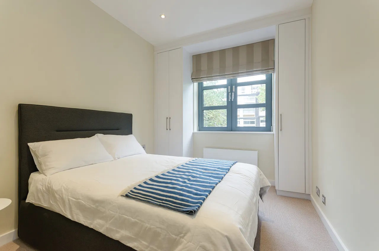 Flat 4, 142-144 Haverstock Hill, London, photo 8