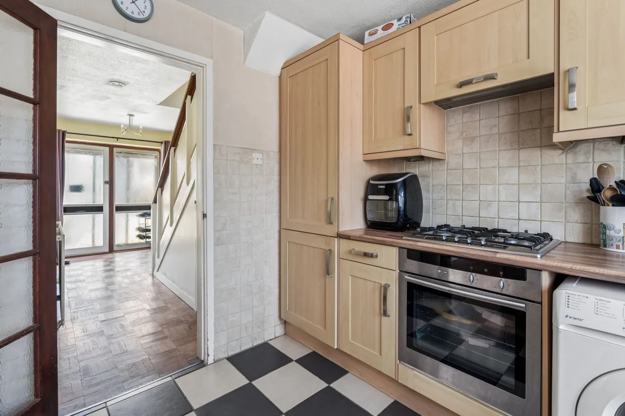 Plomer Green Lane, Downley, HP13, photo 3