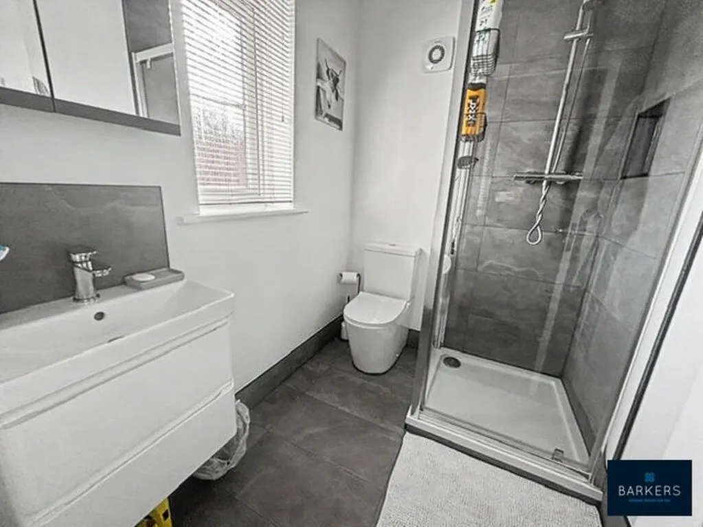 Hawthorn Lane, Cleckheaton, BD19, photo 12