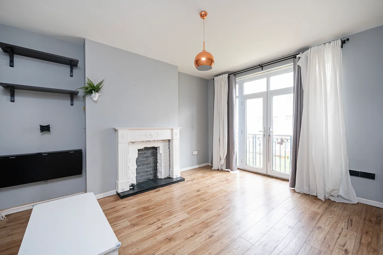 1 bed flat for sale, London, E2