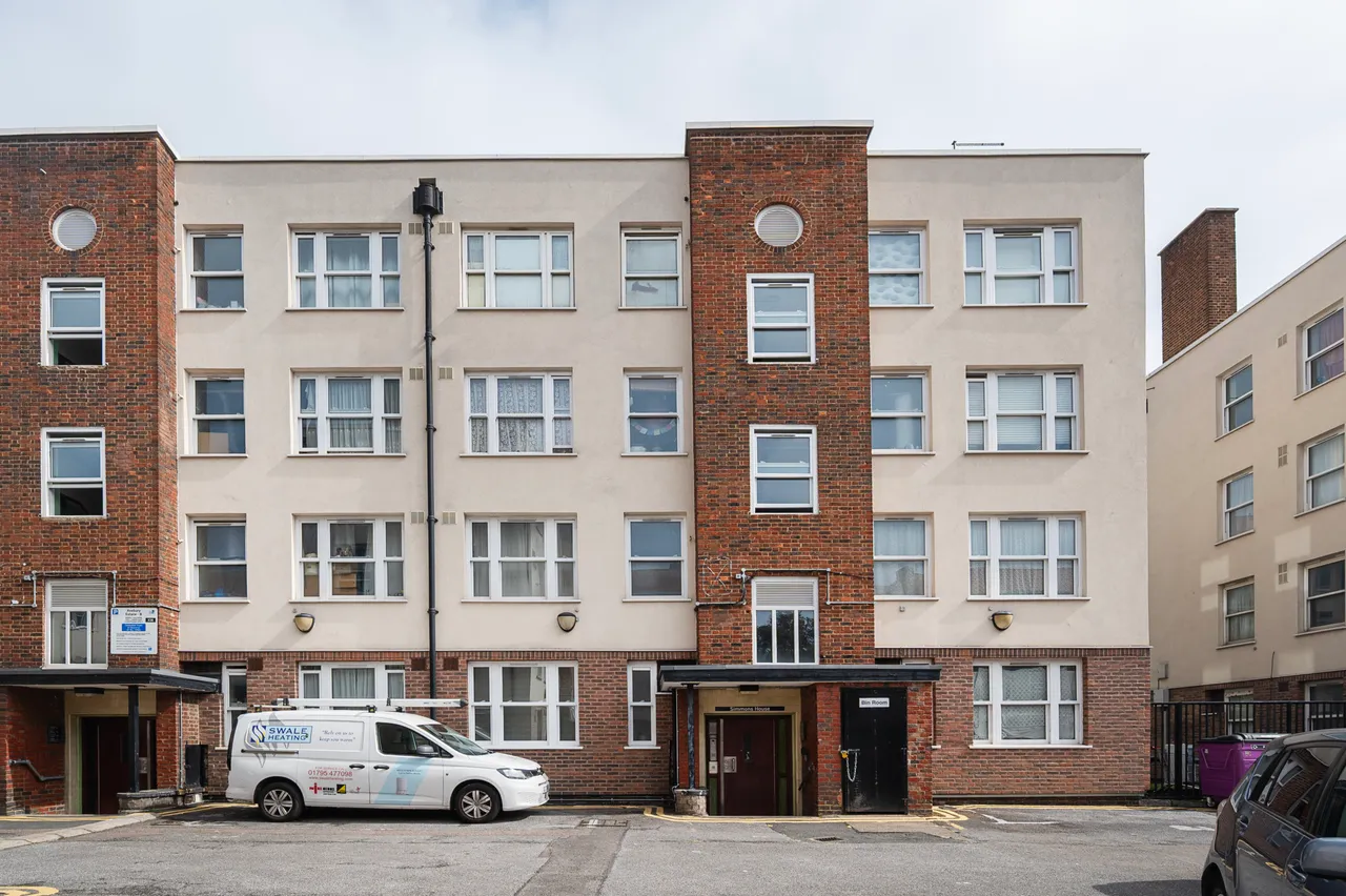 London, E2, photo 8