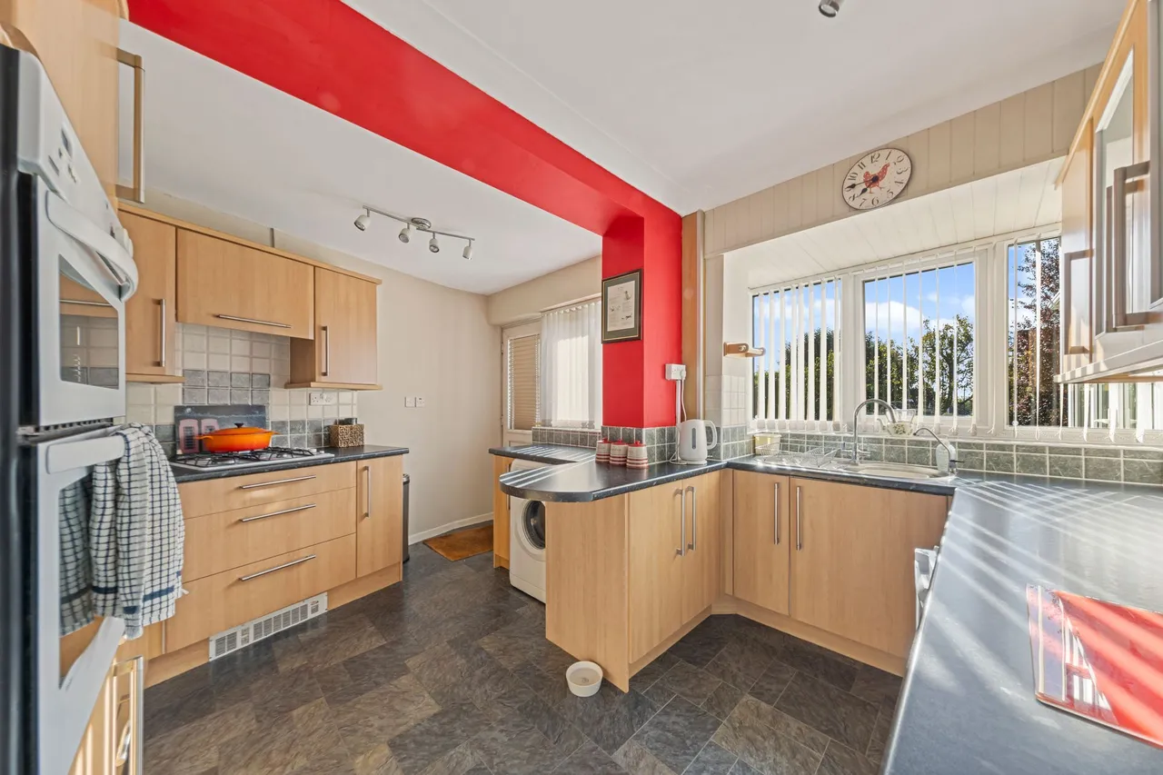 Legh Road, Haydock, WA11, photo 4
