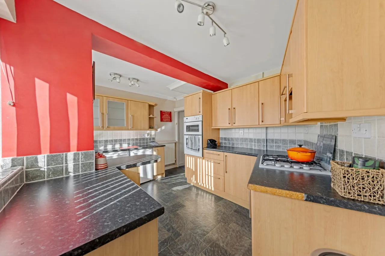 Legh Road, Haydock, WA11, photo 12
