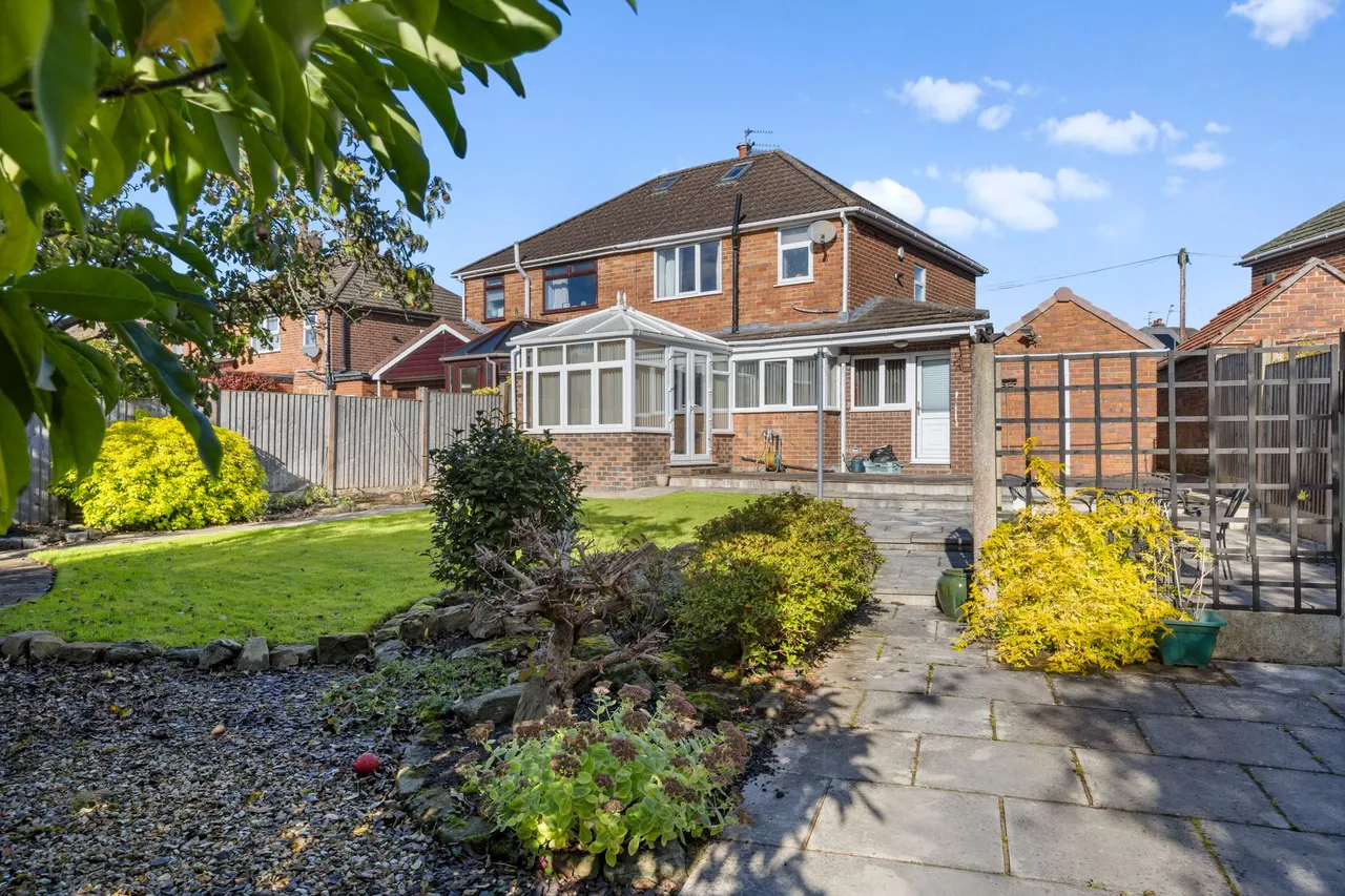 Legh Road, Haydock, WA11, photo 23