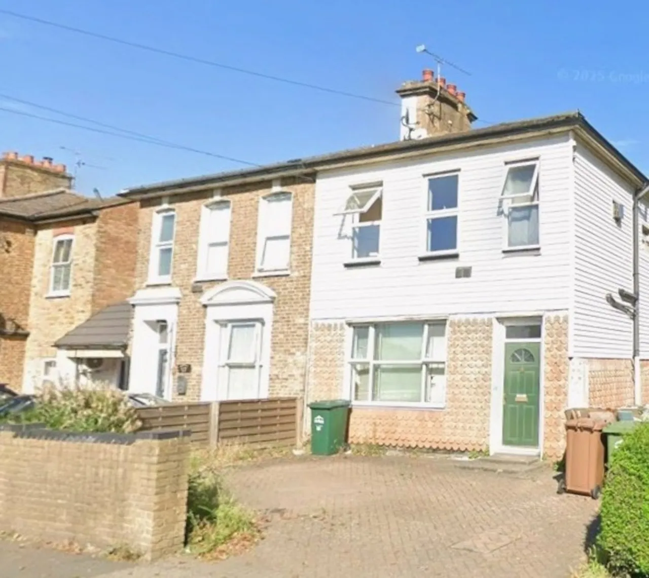 4 bed house to rent, Stanwell Road, Ashford