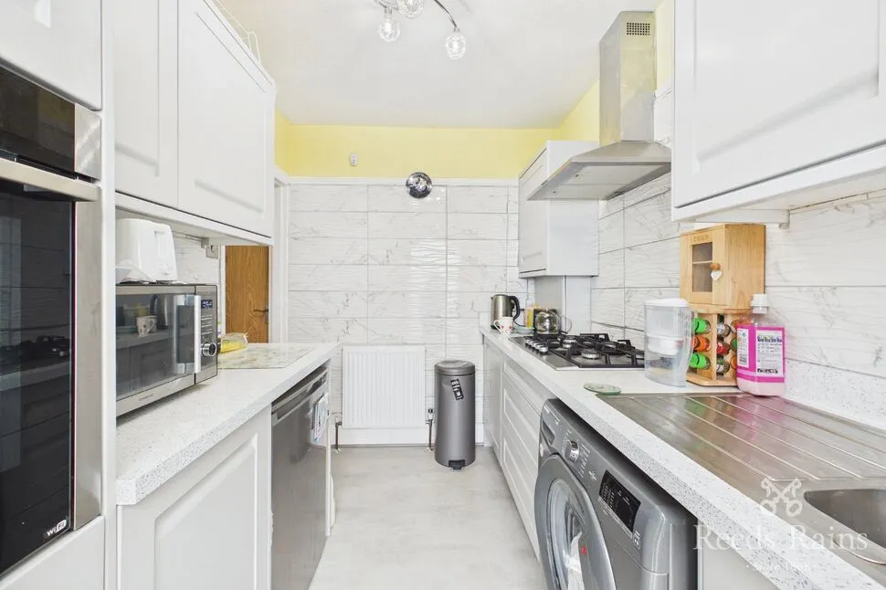 Clwyd Gardens, Kinmel Bay, Conwy, LL18, photo 10