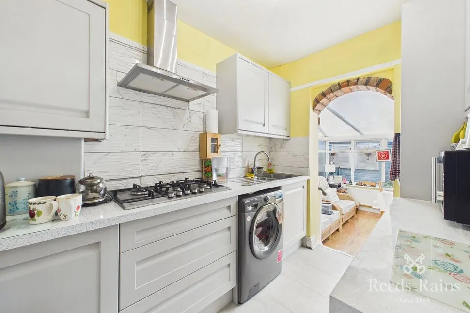 Clwyd Gardens, Kinmel Bay, Conwy, LL18, photo 11