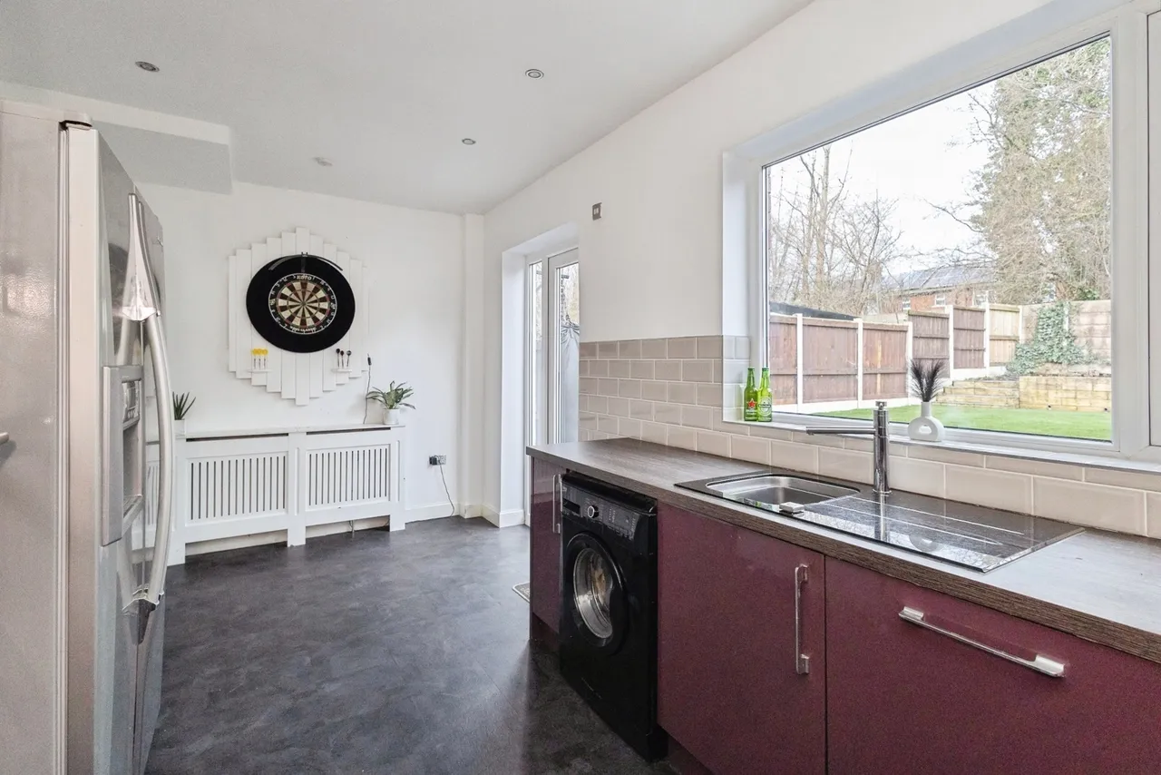 Boyds Walk, Dukinfield, SK16, photo 10