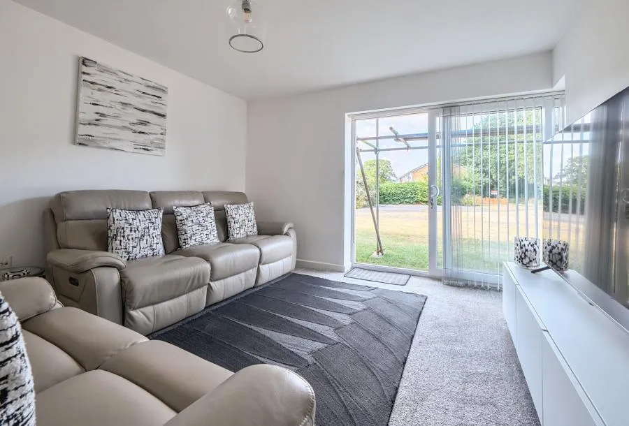 Chargrove, Yate, BS37, photo 15