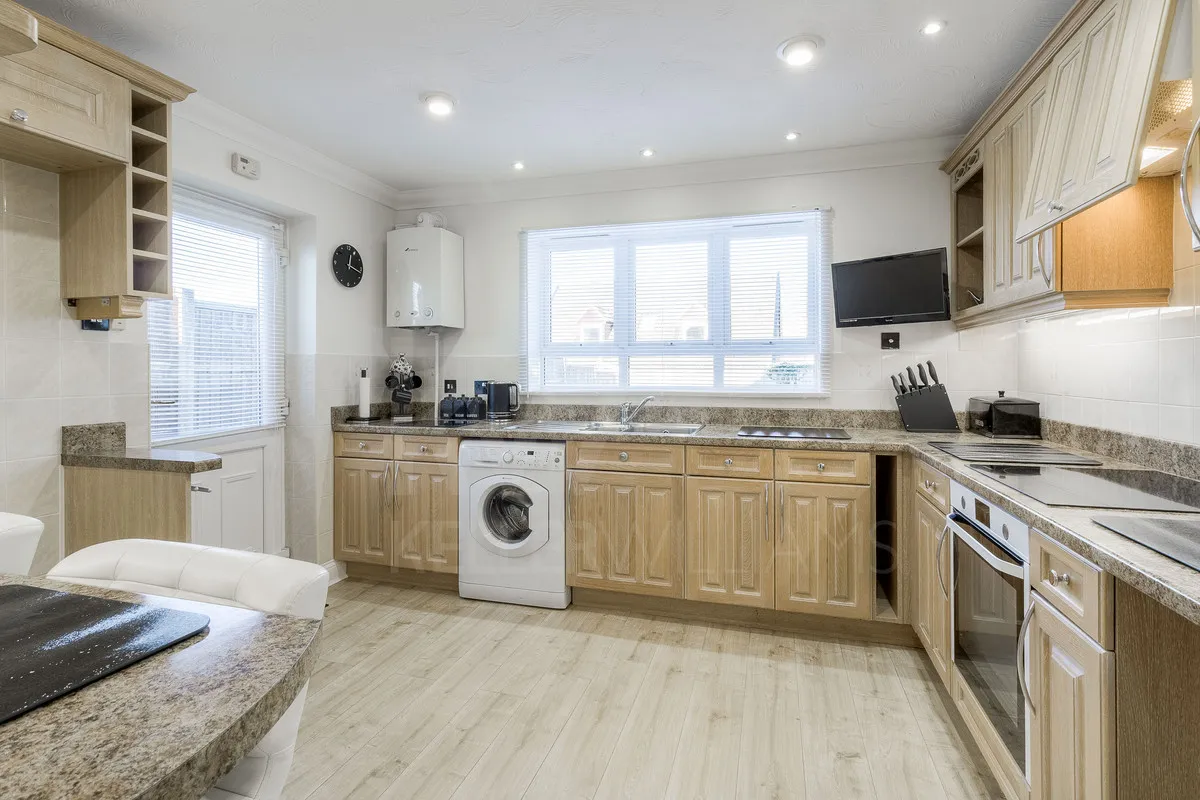 Long Acre, Brafield on the Green, NN7, photo 7