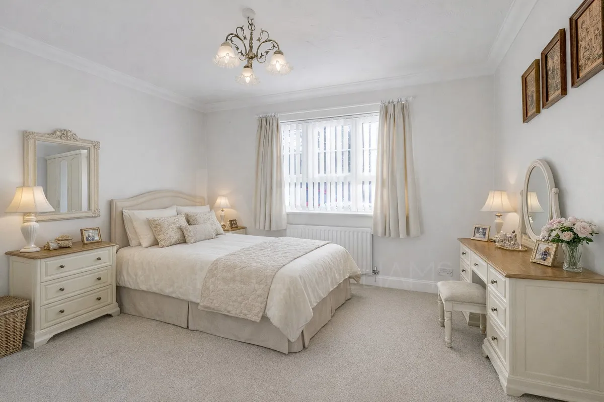 Long Acre, Brafield on the Green, NN7, photo 10