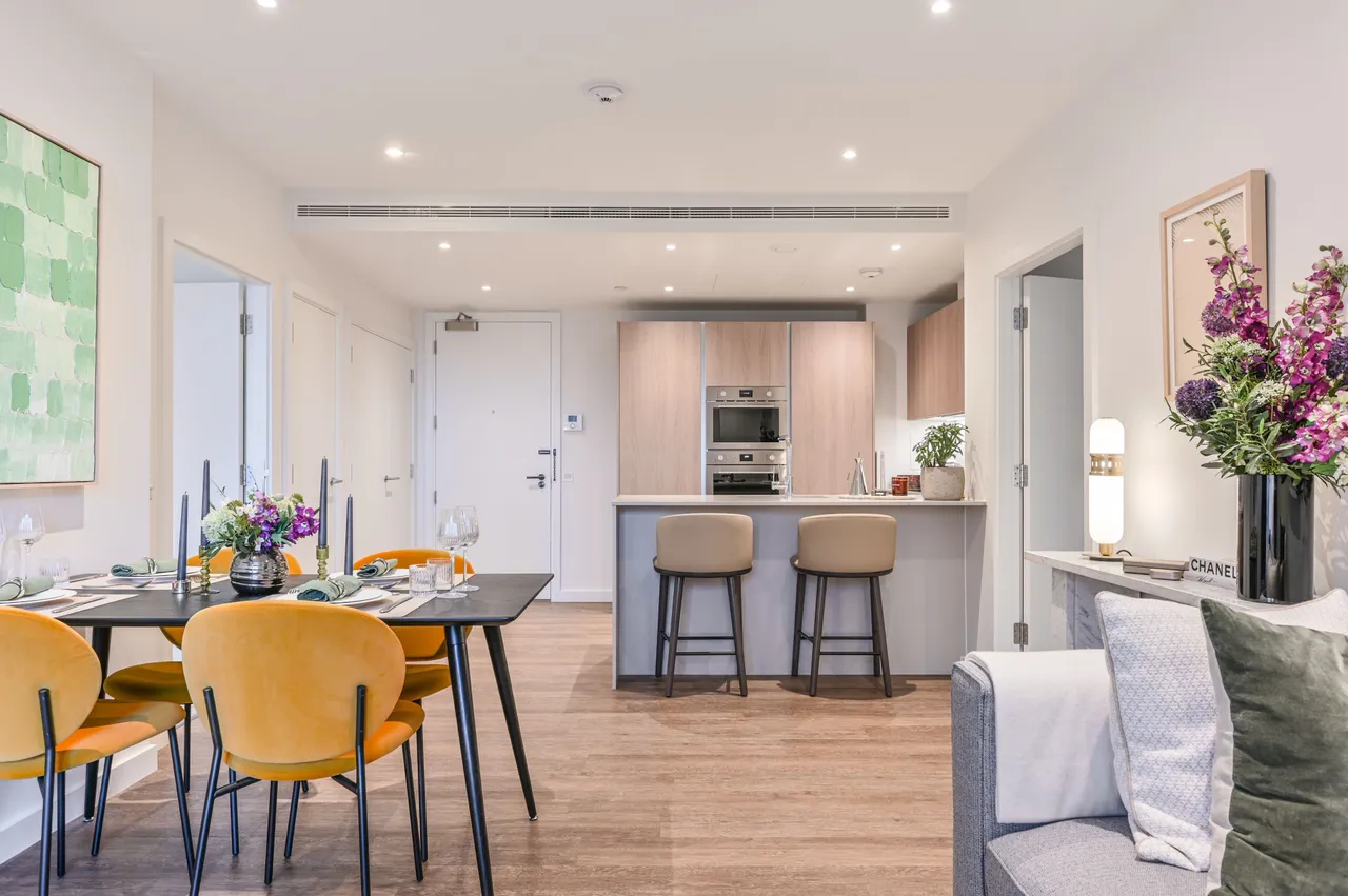 Apartment B0436, Bloom West Apartments, London, photo 5