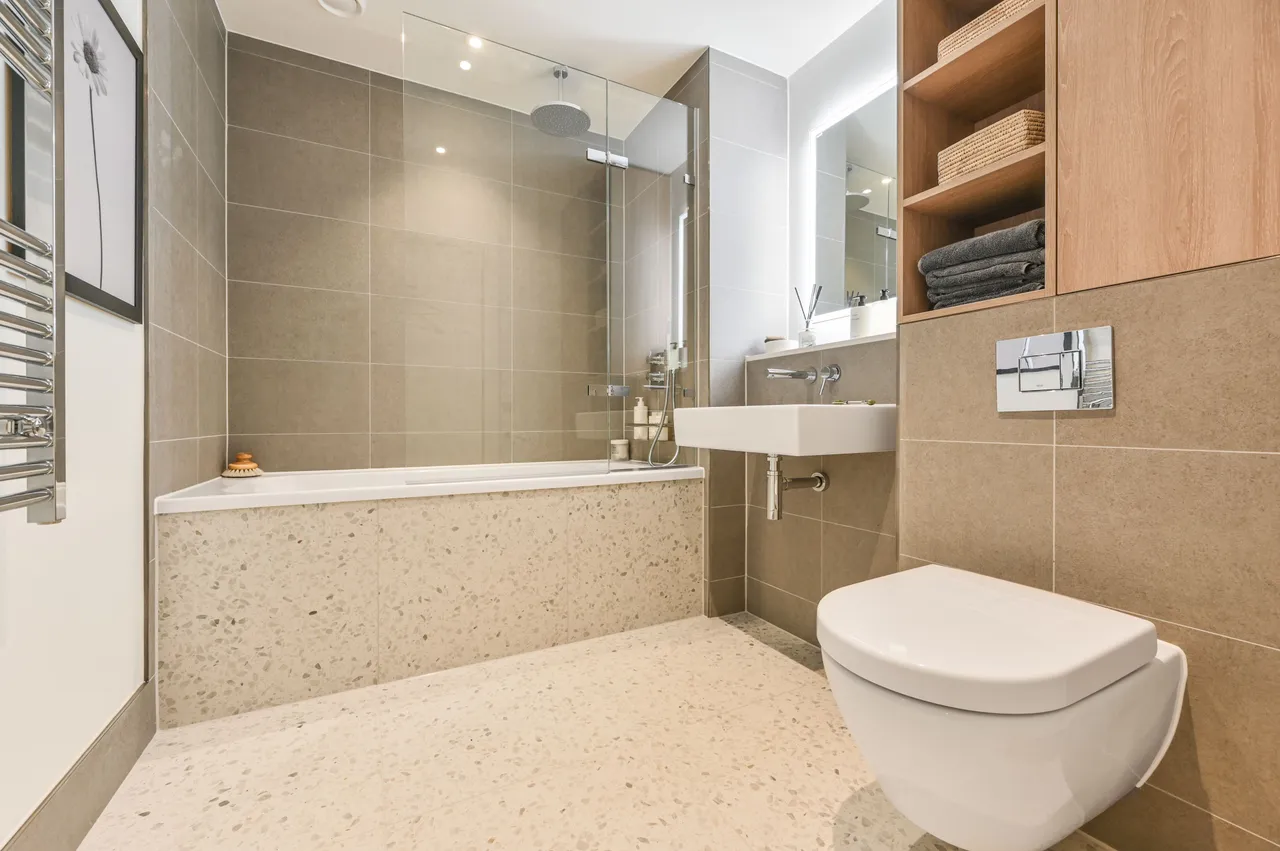 Apartment B0436, Bloom West Apartments, London, photo 11