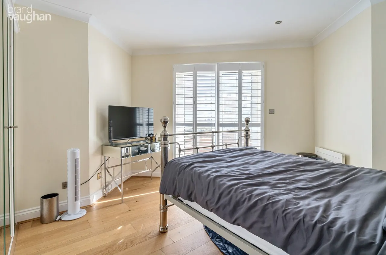 Wellington Court, The Strand, BN2, photo 7
