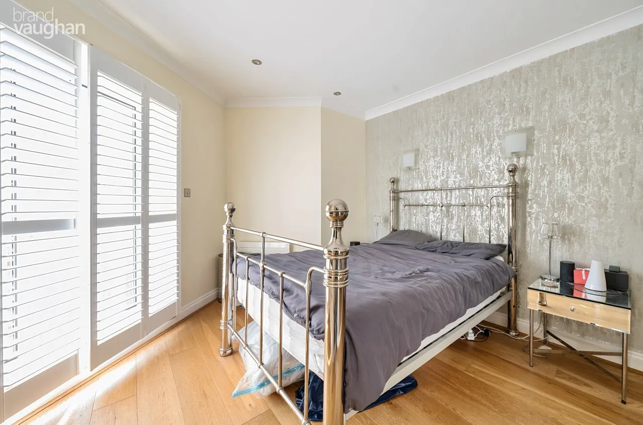 Wellington Court, The Strand, BN2, photo 8