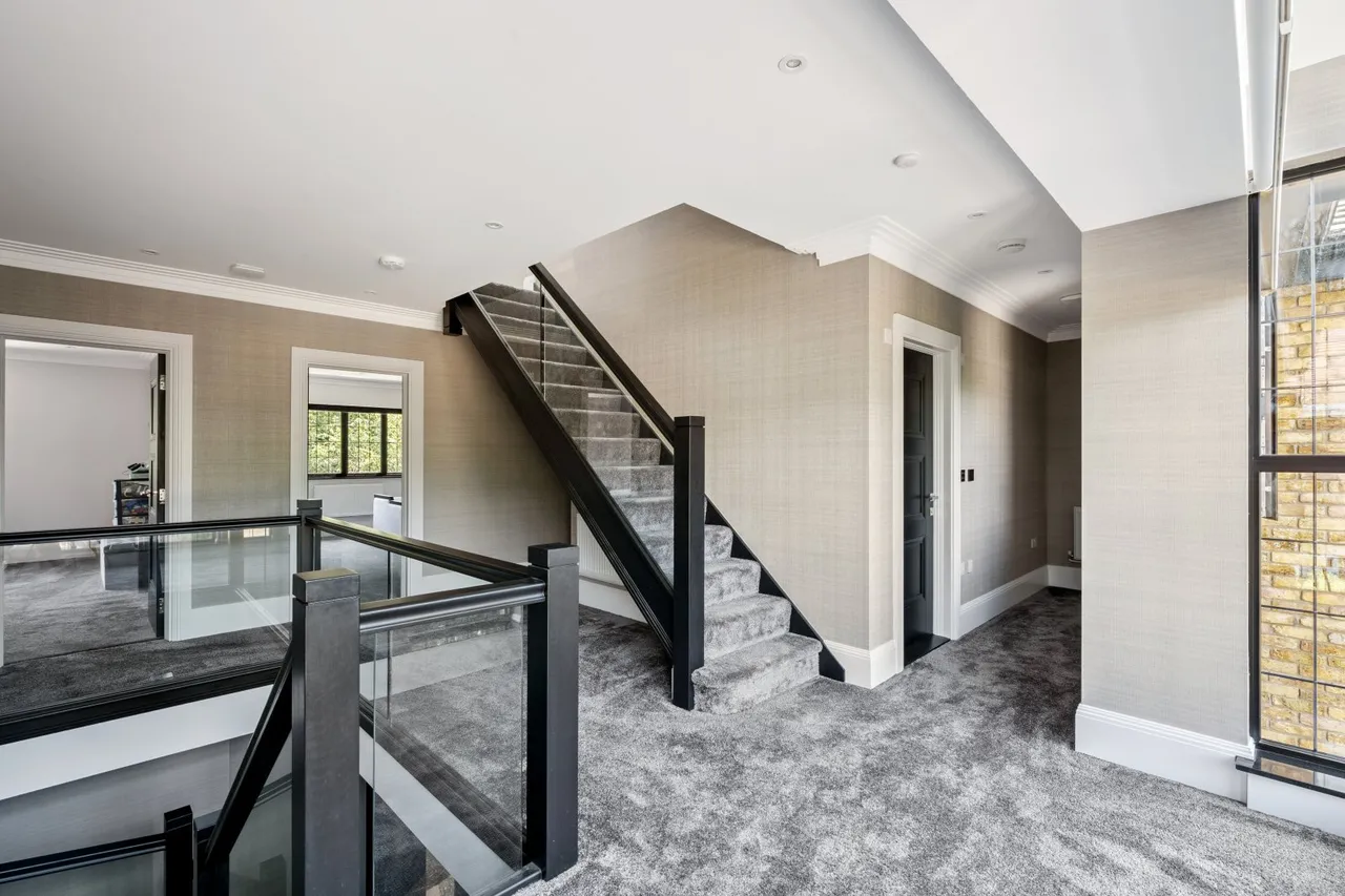 Heathley End, BR7, photo 25