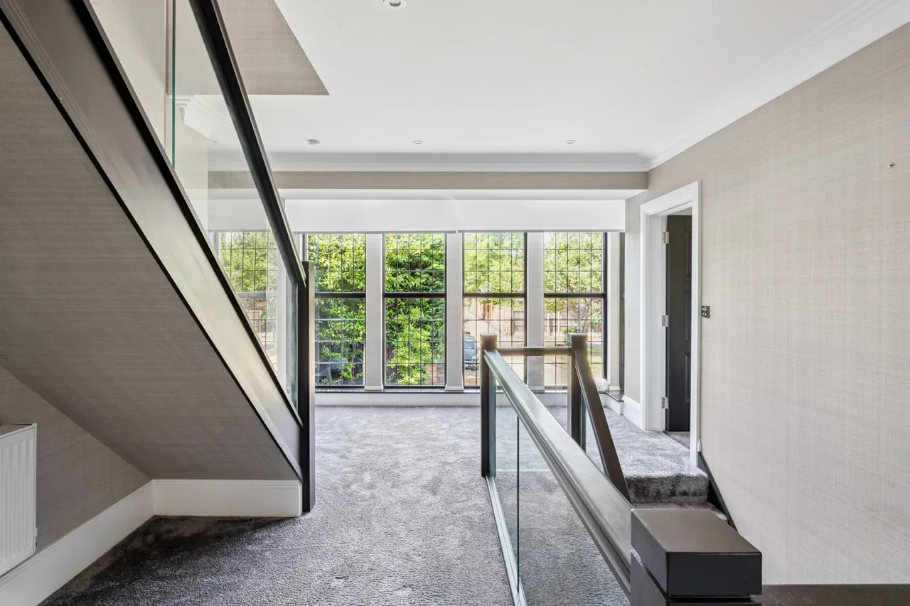 Heathley End, BR7, photo 13