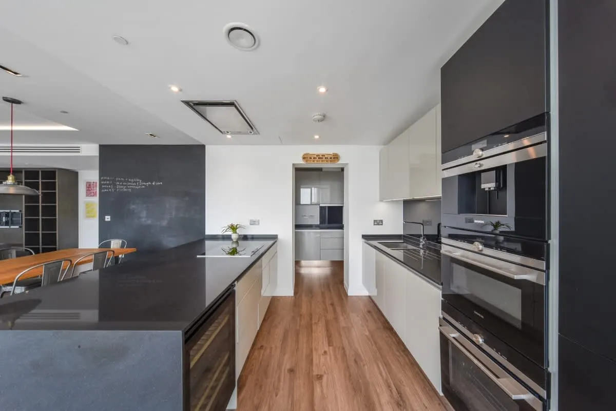Cashmere House, London, E1, photo 2