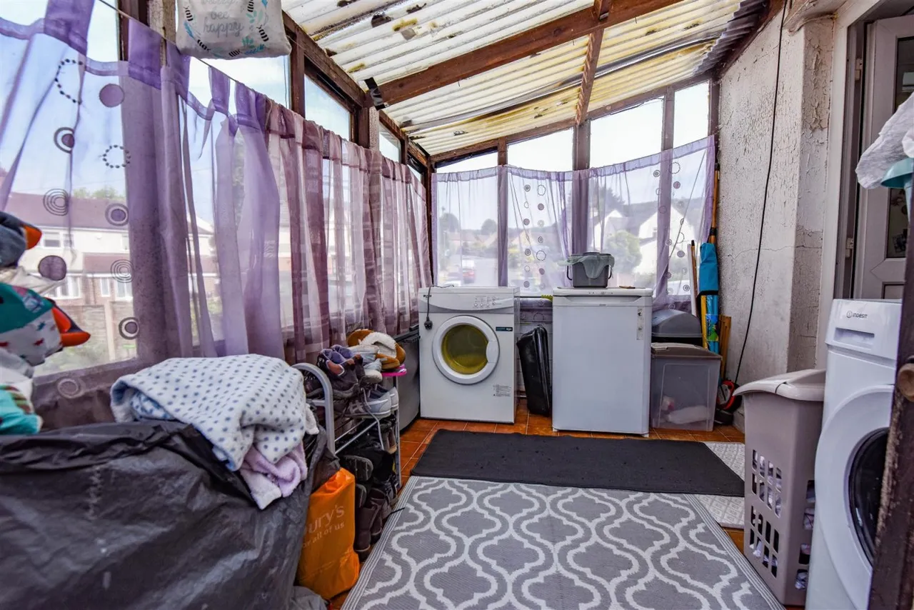 Cambridge Avenue, Dursley, GL11, photo 7