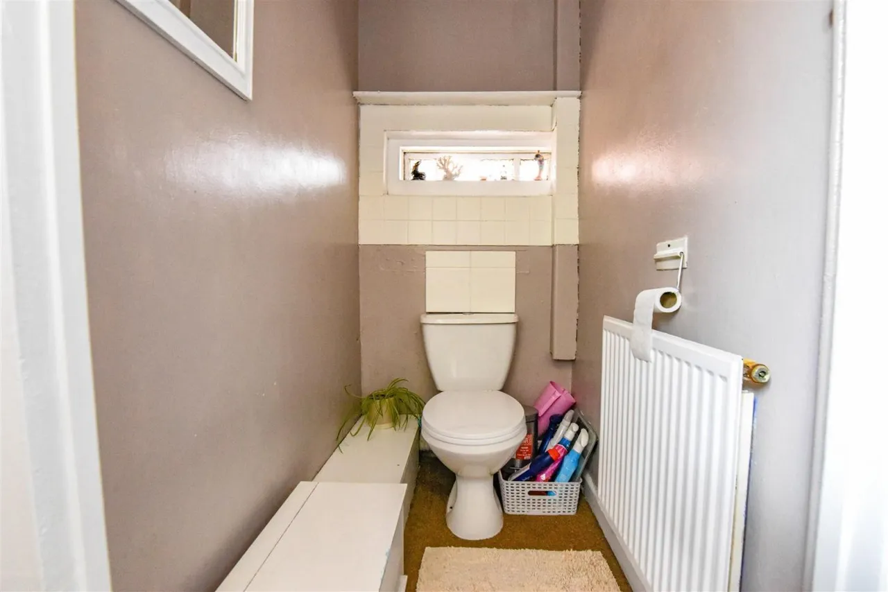 Cambridge Avenue, Dursley, GL11, photo 11