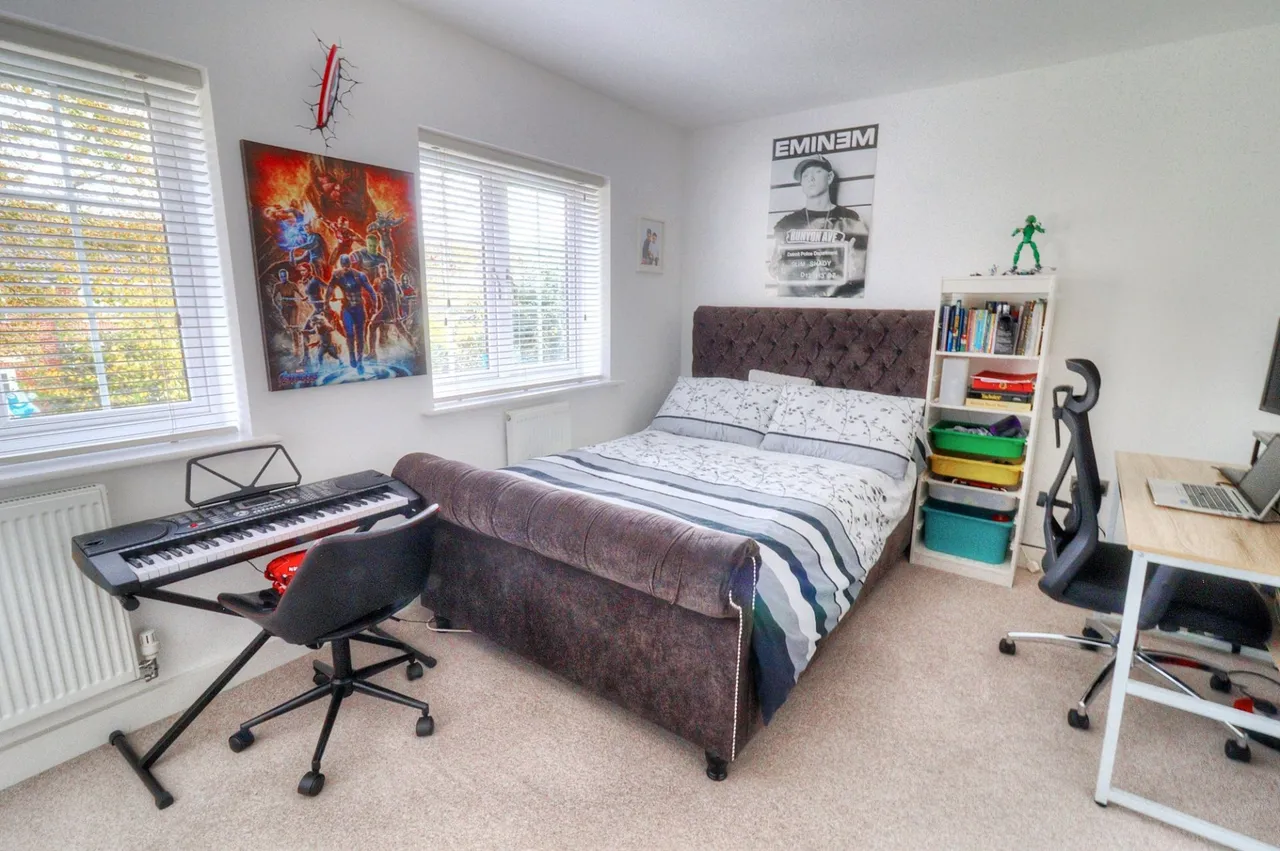 Springbank Road, Lane End, HP14, photo 8