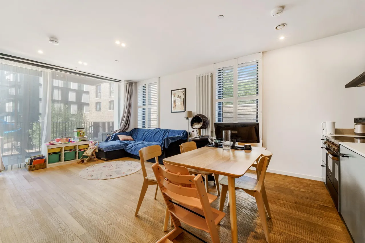 Hollandbury House, The Brentford Project, TW8, photo 2