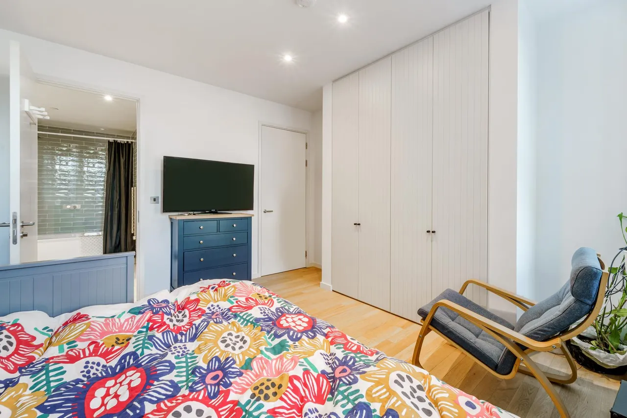 Hollandbury House, The Brentford Project, TW8, photo 7