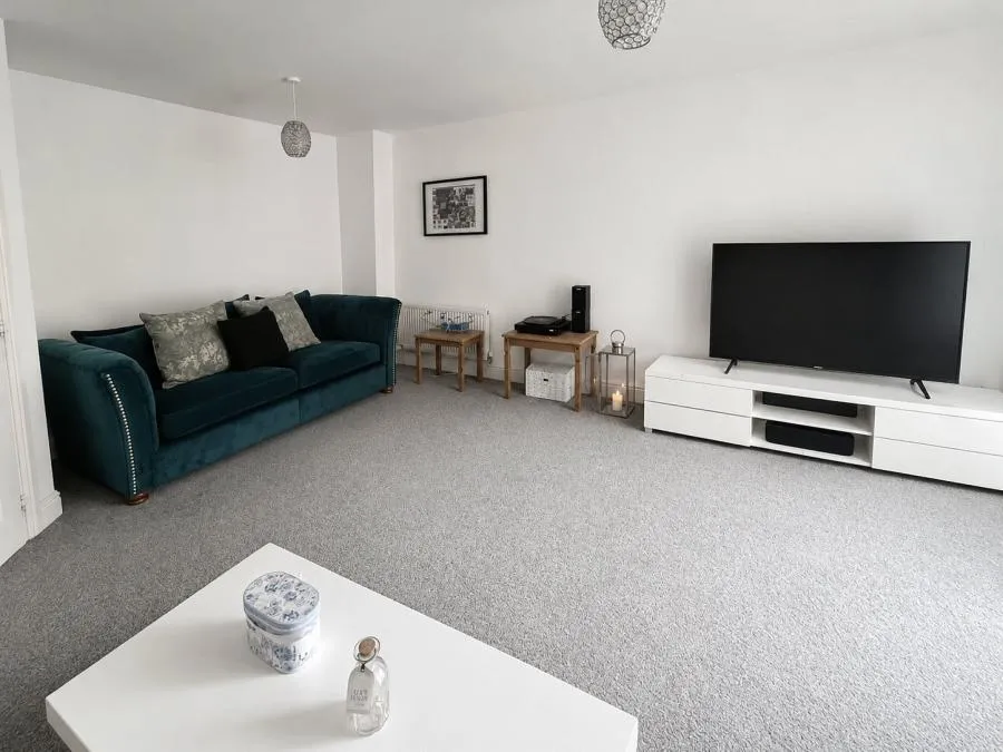Shaw Gardens, Gedling, NG4, photo 3